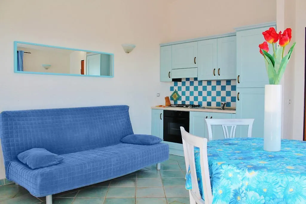 Gli Oleandri Rossi Hostel Budoni