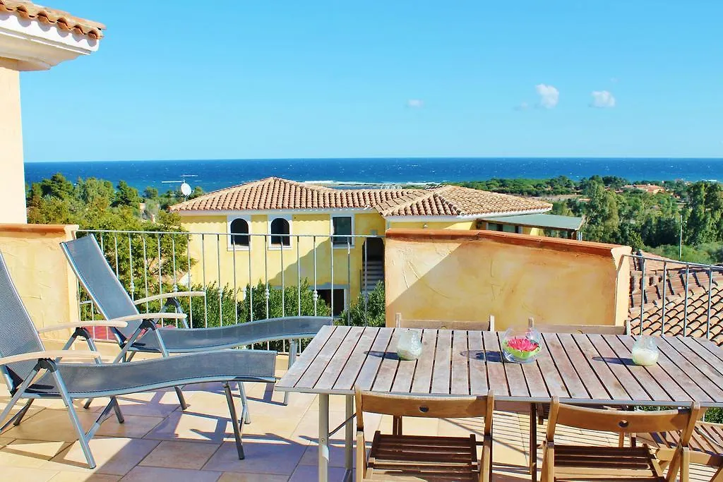 Gli Oleandri Rossi Hostel Budoni Italië
